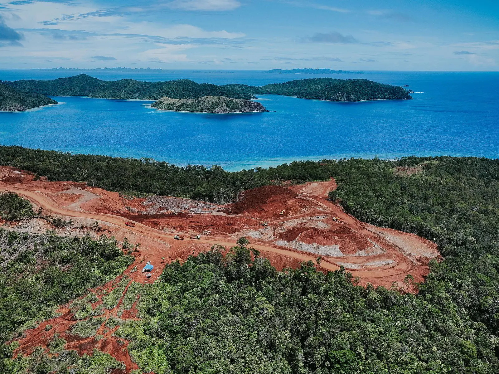 Raja Ampat: surga terakhir di bumi.
