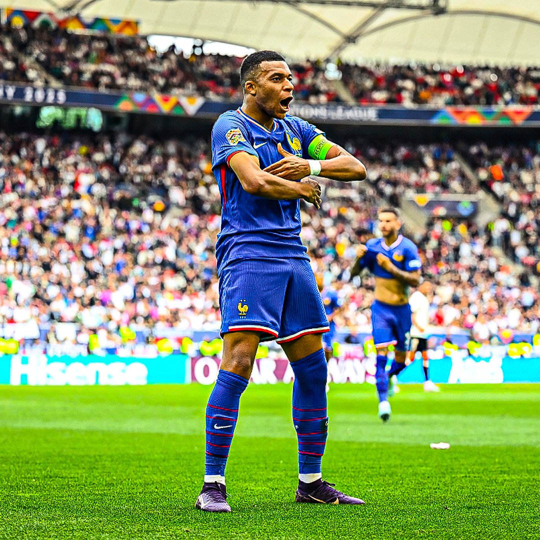 Kylian Mbapp&eacute; usai mencetak gol untuk Timnas Prancis di laga kontra Jerman.