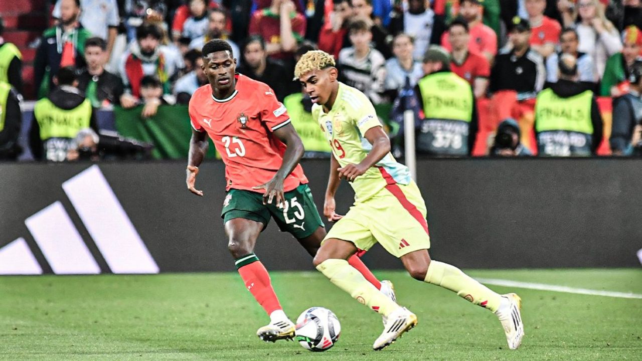 Nuno Mendes bendung pergerakan Lamine Yamal dan bawa Portugal menang atas Spanyol.