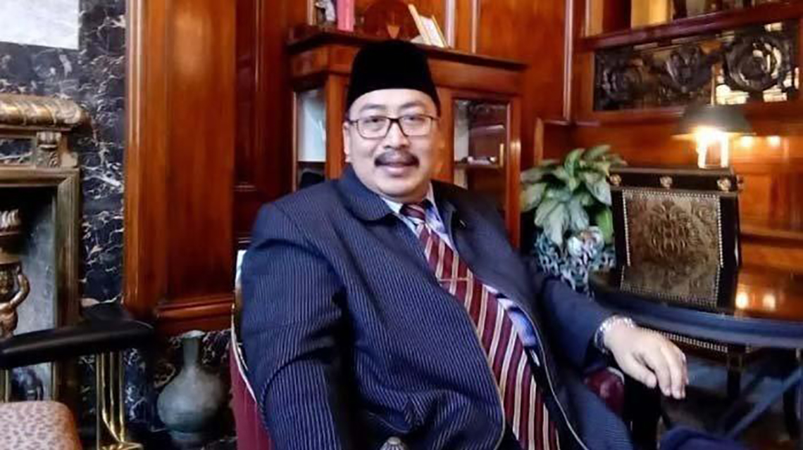 KH. Ahmad Fahrur Rozi - Gus Fahrur.