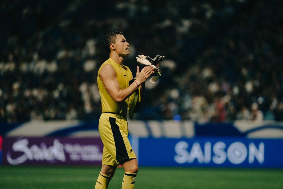 Emil Audero tampil gemilang di tengah gempuran gol Jepang ke gawang Timnas Indonesia.