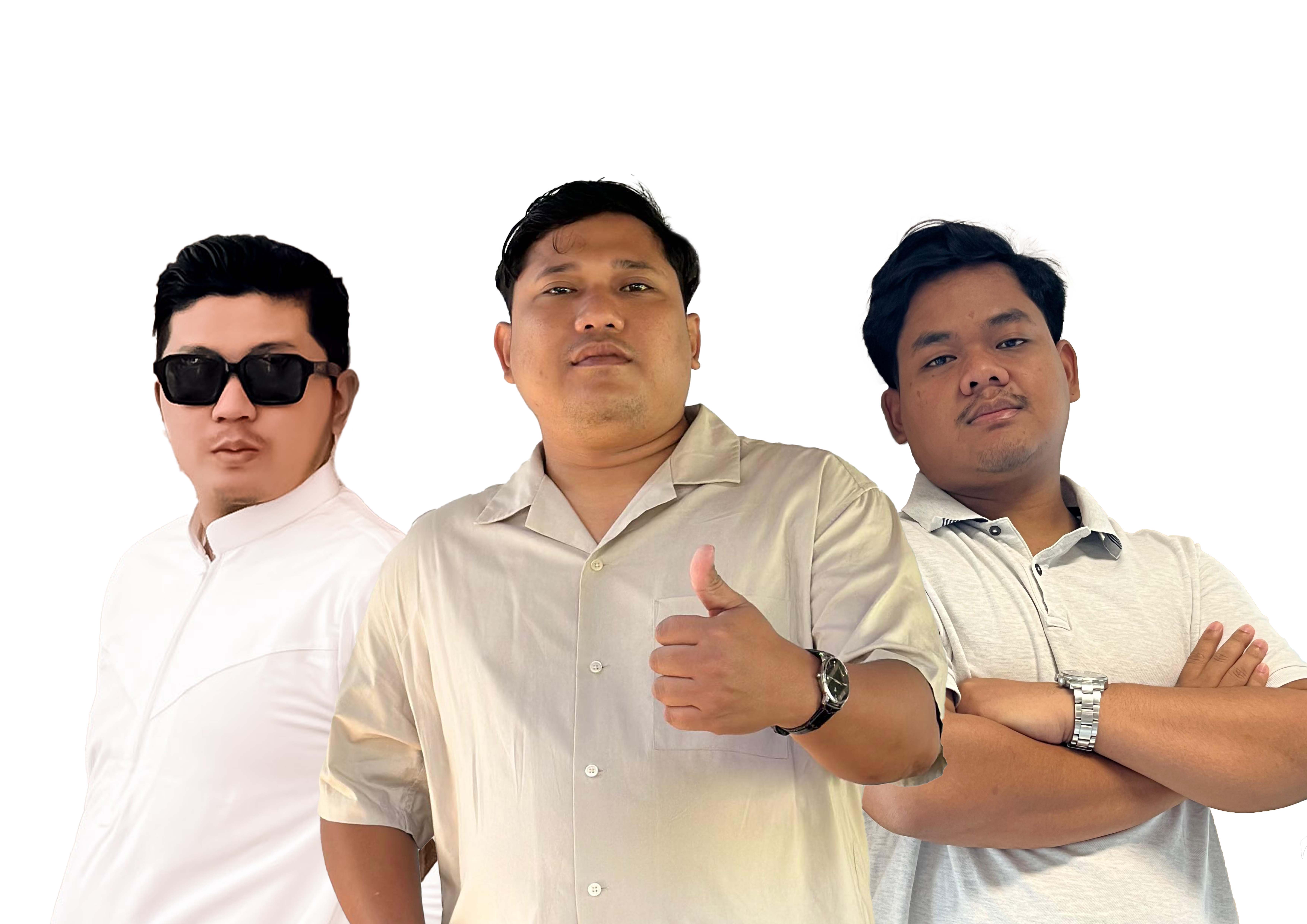 KOMPAK: Rizky Rizal Ramadan (tengah) bersama teman-temannya konsisten jalankan bisnis di bidang kuliner.