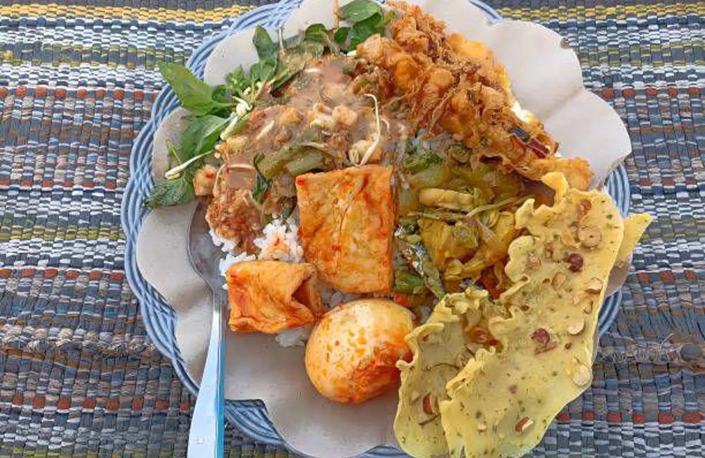 Ilustrasi nasi pecel