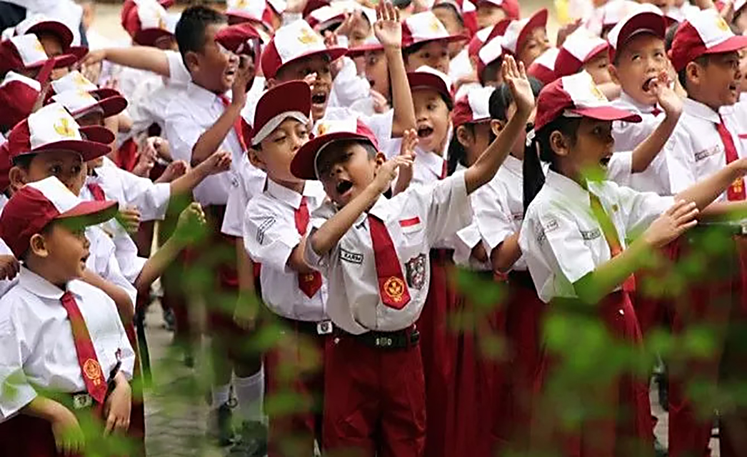 Sistem sekolah 5 hari jadi soal efektivitas, beban belajar, hingga dampak psikologis siswa.