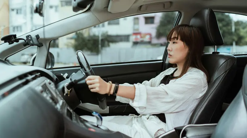 Wanita lebih suka mobil transmisi matic dibanding manual ini alasanya
