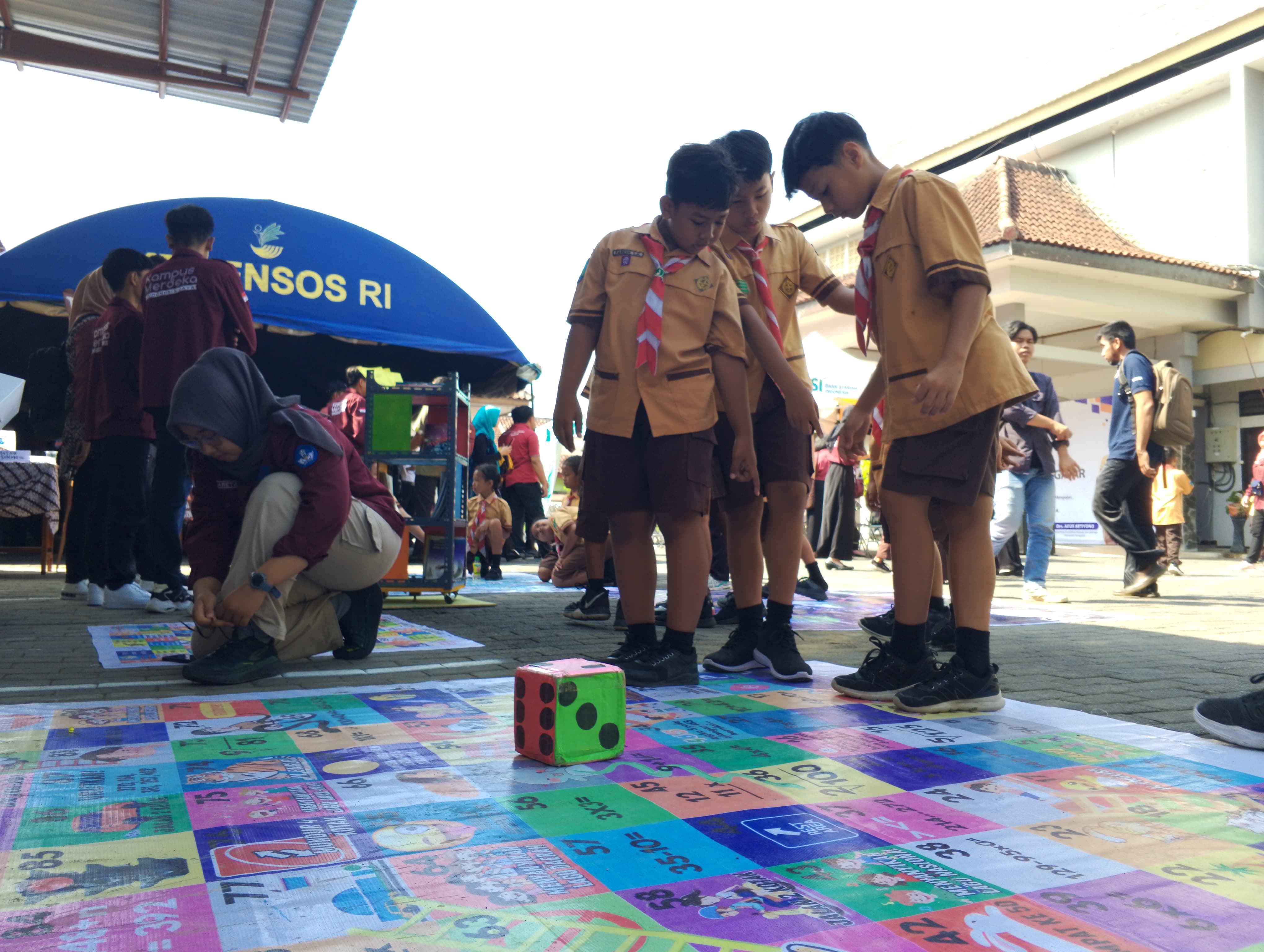 PPDB minim pendaftaran bikin DPRD Trenggalek berikan sorotan serius.