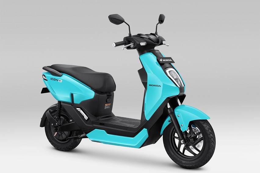 Motor listrik banyak diminati masyarakat saat ini namun ada sisi kelebihan dan kekurangannya
