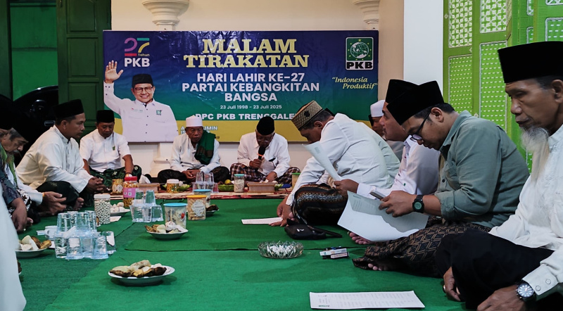 Acara puncak harlah PKB di DPC Trenggalek