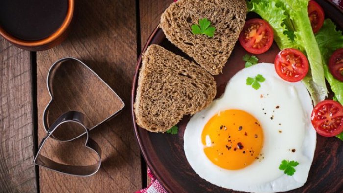 Makan yang cocok dikonsumsi sebelum dan sesudah gym