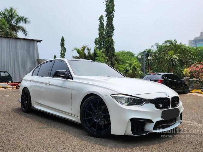 BMW F30 yang sering mengalami trobel sensor  ini penyebabnya