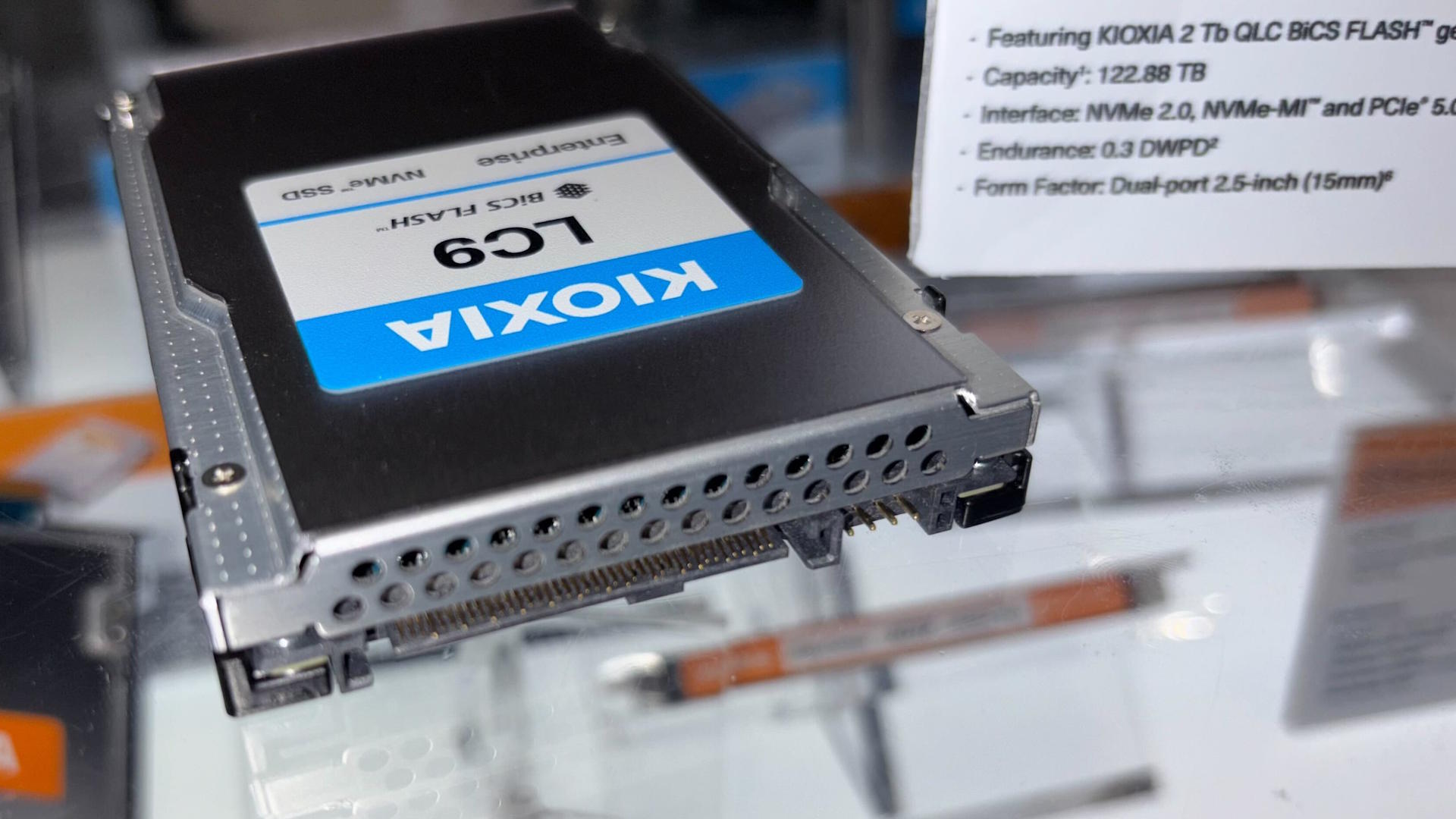 SSD Kioxia LC9.