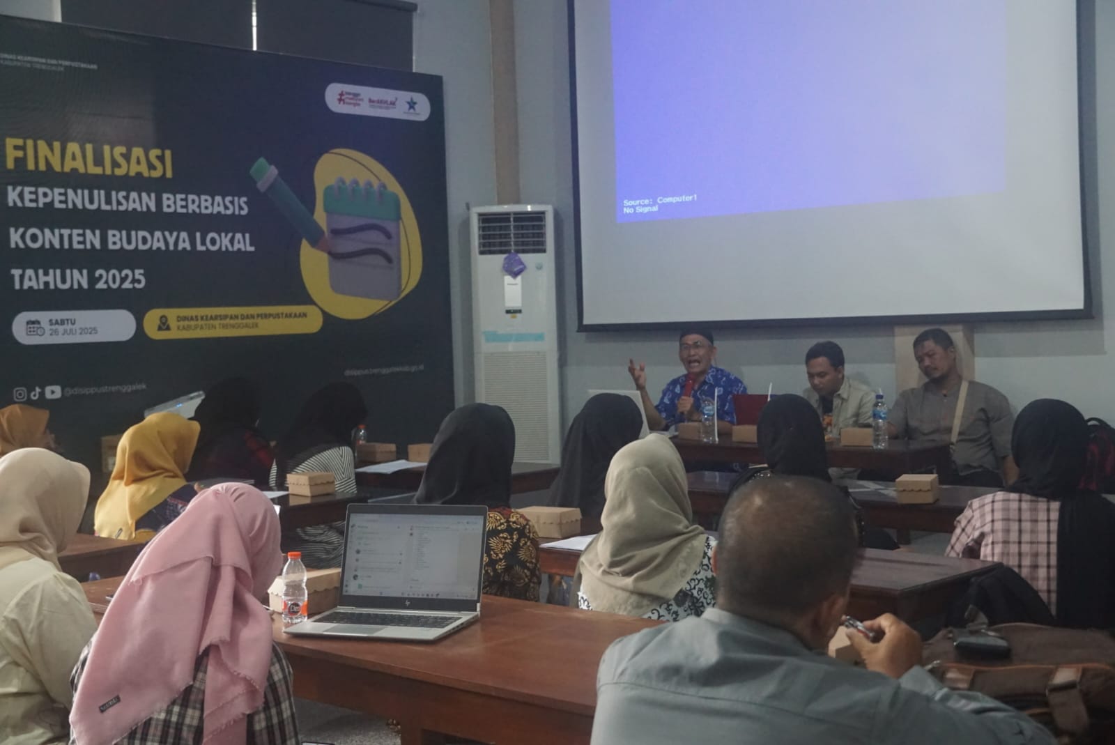 &lrm;Disippus Trenggalek Dorong Penulisan Konten Lokal Kabupaten Trenggalek