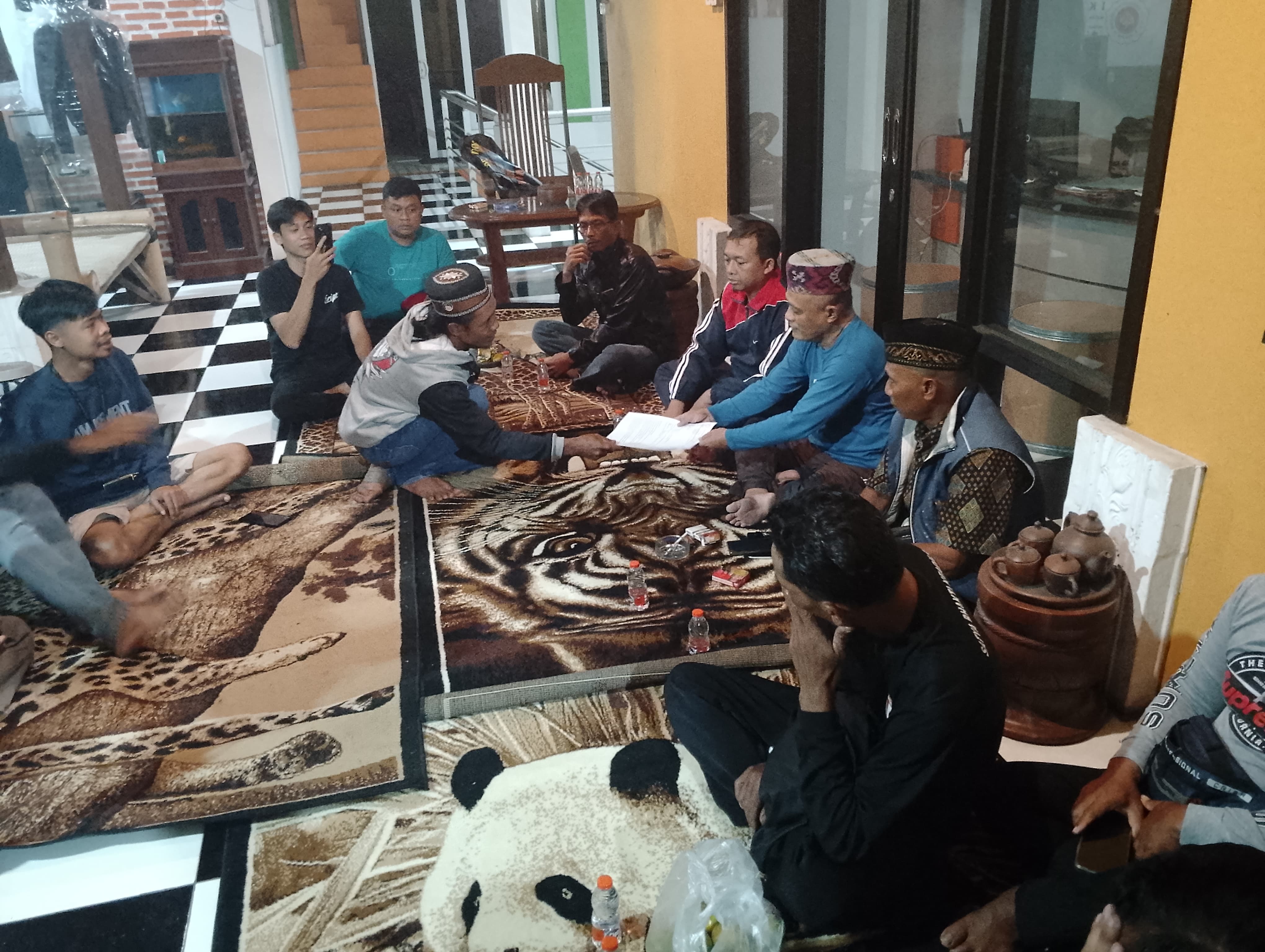 Seorang Advokat Dilaporkan ke DPC Peradi Trenggalek Atas Dugaan Rangkap Kuasa Konflik KSPPS Madani