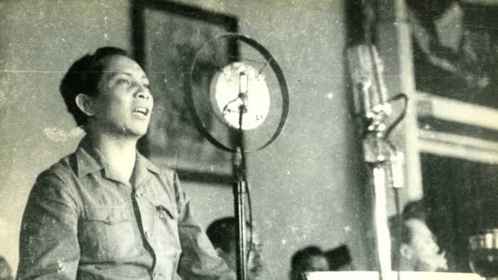 Sutan Sjahrir, pemikir brilian dan tokoh kemerdekaan yang konsisten memperjuangkan kedaulatan sejati Indonesia.