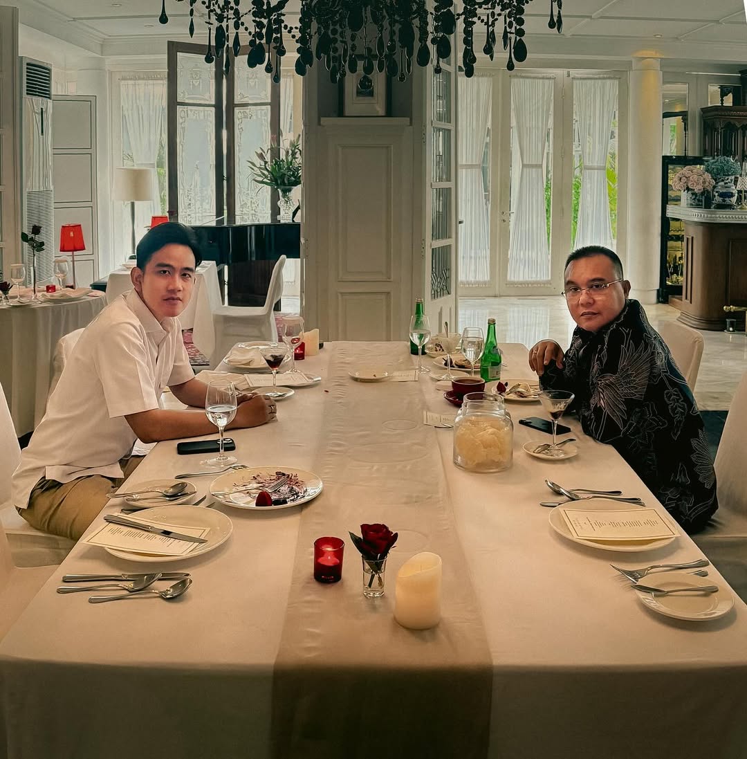 Momen Gibran dan Dasco santap makan siang bersama (Gambar: Instagram @gibran_rakabuming)