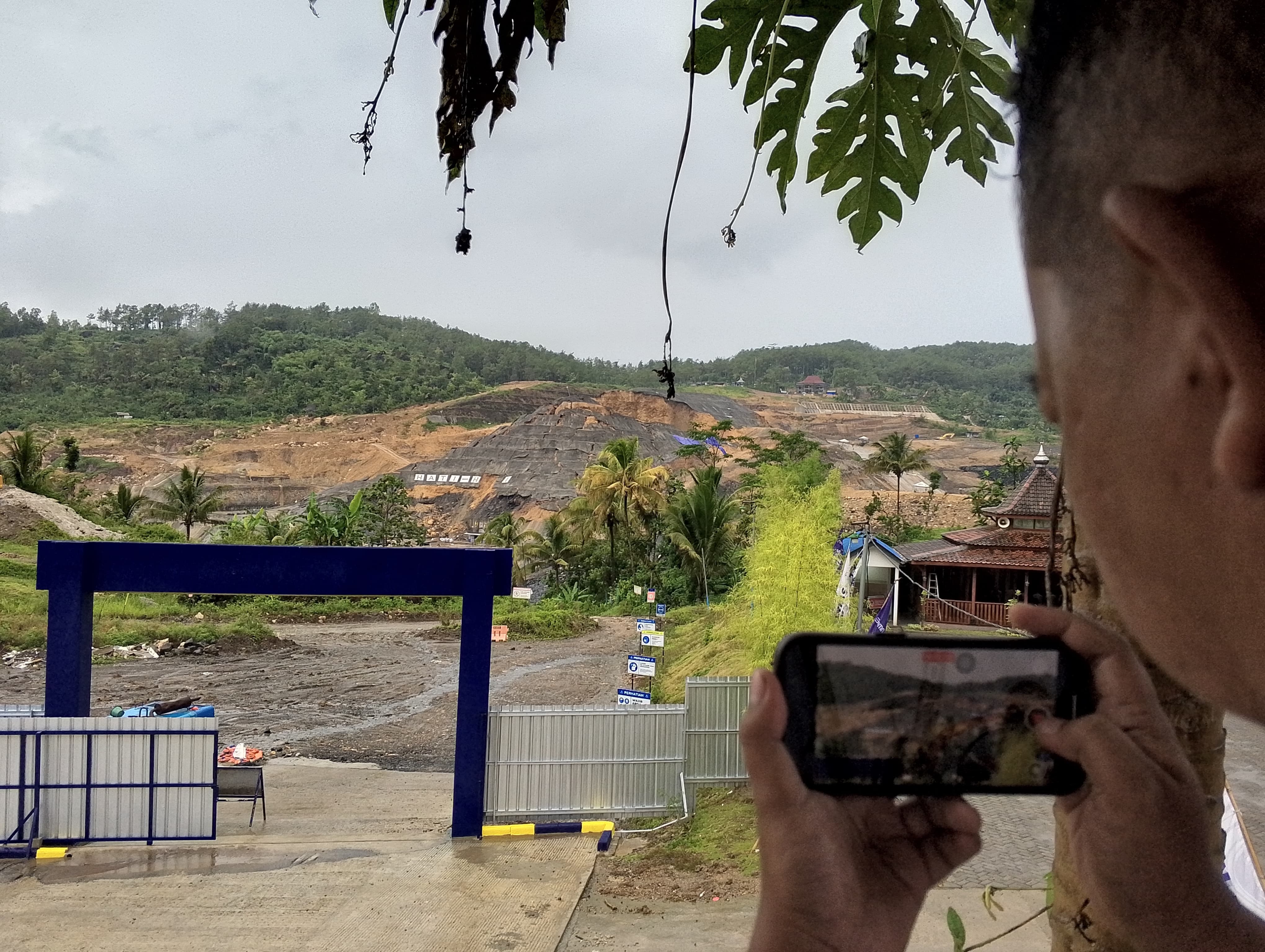 Potret Bendungan Bagong