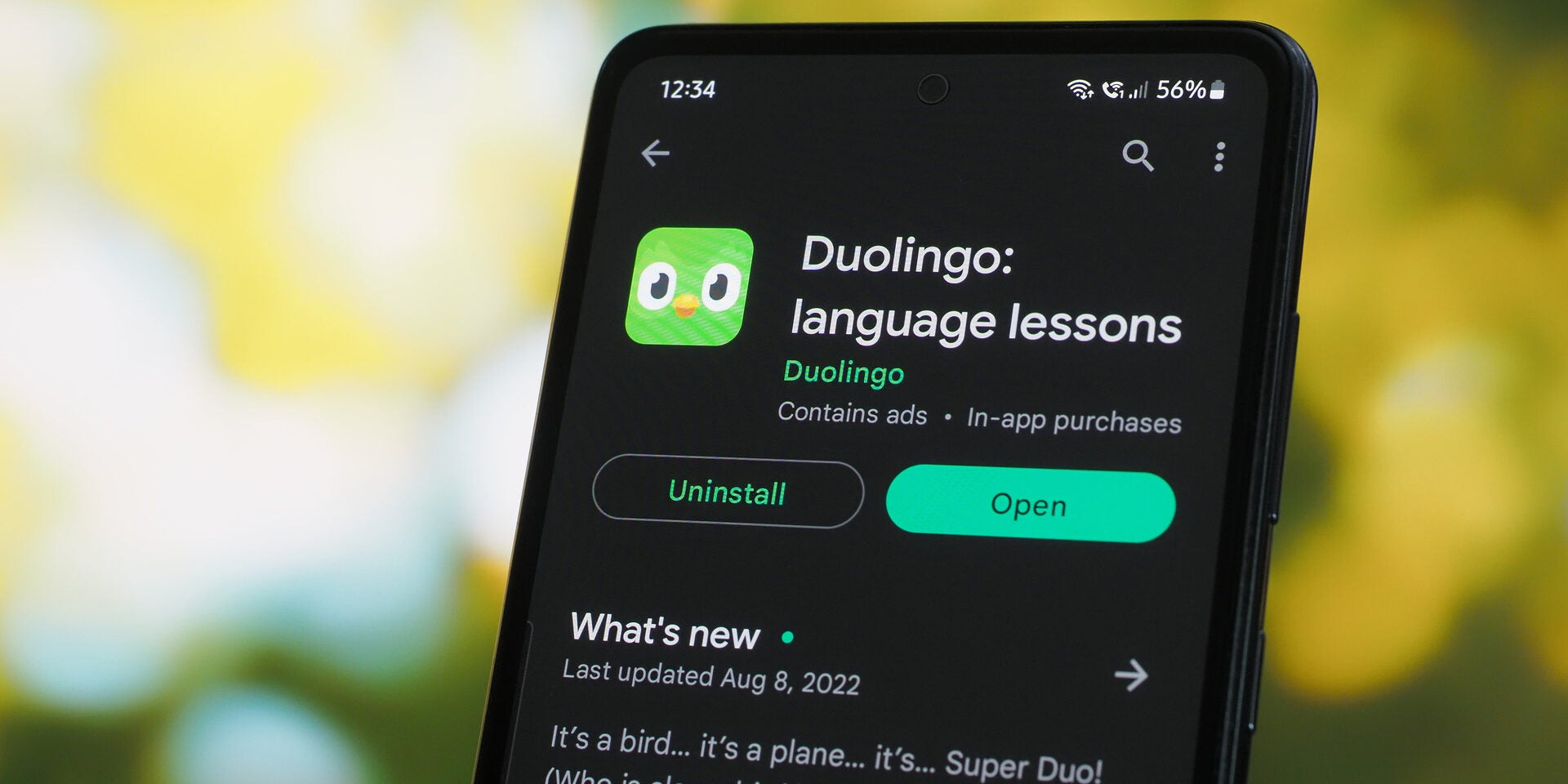 Duolingo, aplikasi belajar praktis.