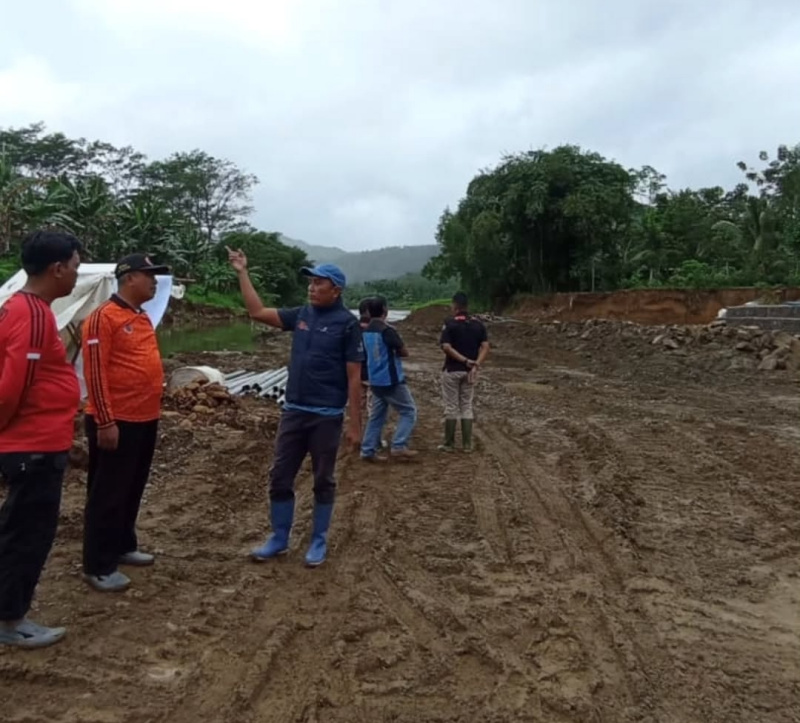 BPBD Trenggalek bersama Pemprov Jatim lakukan peninjauan penanganan bencana di Suruh dan Panggul