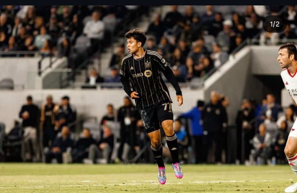 Los Angeles FC (LAFC) mengonfirmasi bahwa penyerang muda mereka, Adrian Wibowo, resmi dipanggil untuk memperkuat tim nasional Indonesia pada agenda FIFA Matchday