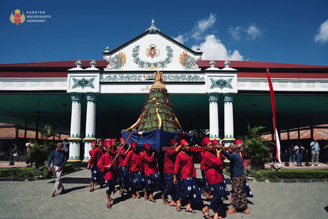 Grebeg Maulud sebagai puncak dari rangkaian tradisi Sekaten di Yogyakarta. (Foto: www.kratonjogja.id)