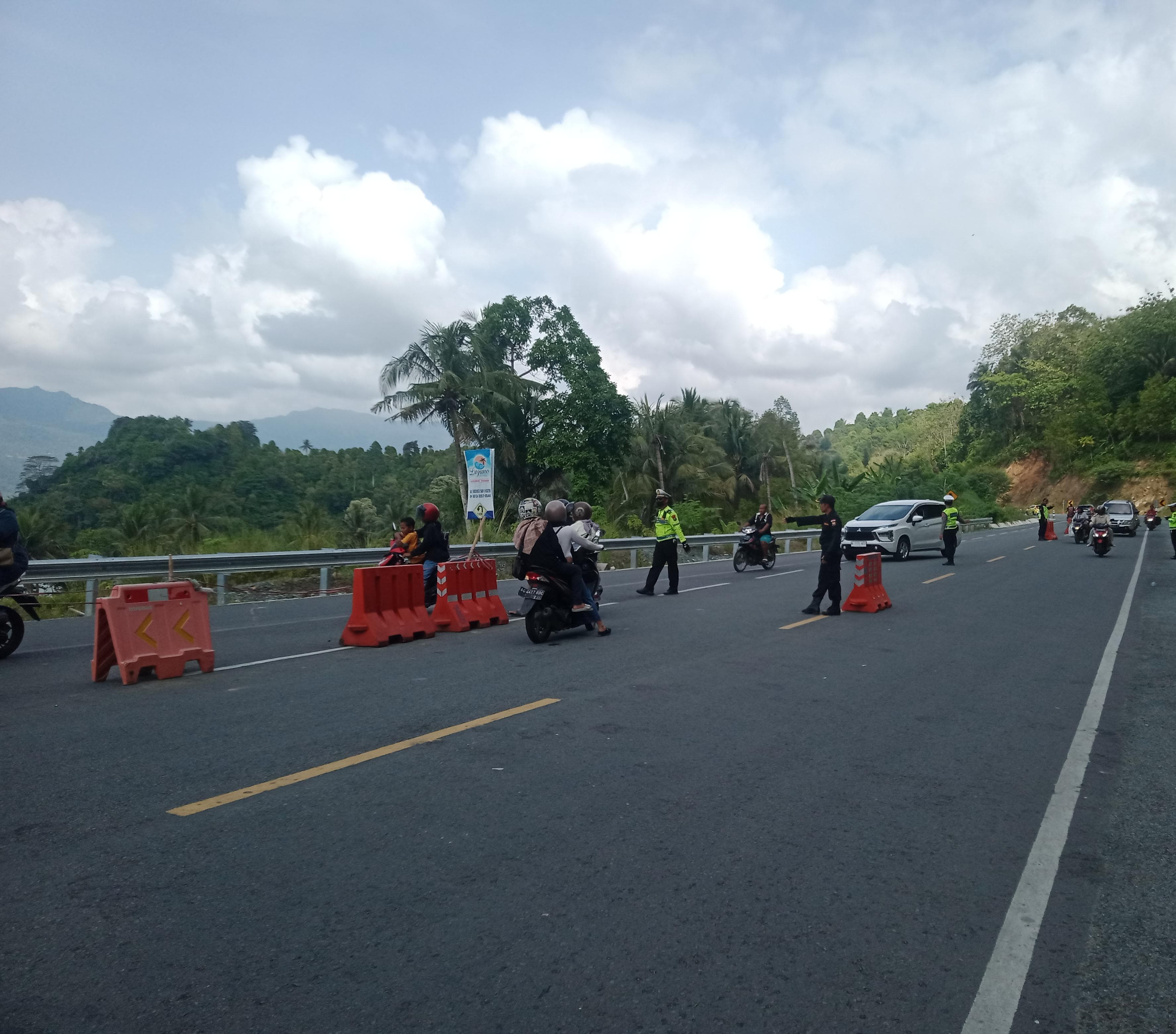 Pembebasan lahan JLS di Trenggalek tahun ini dibatalkan.