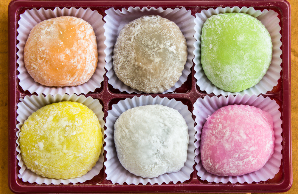 Mochi manis kenyal khas Jepang, camilan lembut yang selalu bikin nagih.