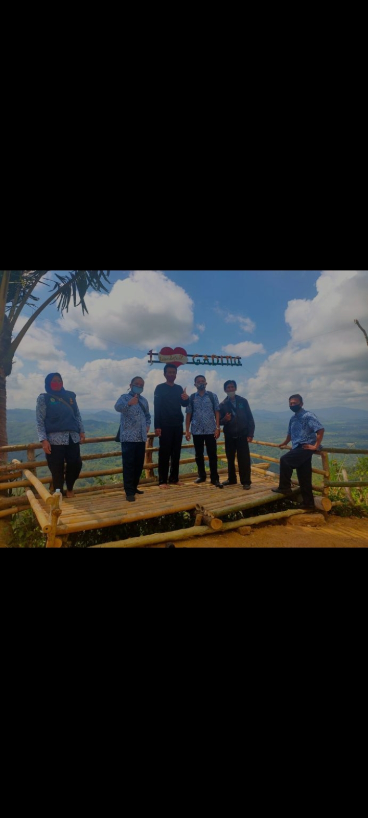 Puncak keindahan desa gading bisa melihat seluruh kabupaten trenggalek