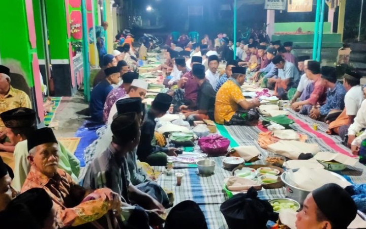 Tradisi megengan di Trenggalek menjadi momen kebersamaan penuh doa dan syukur untuk menyambut datangnya bulan suci Ramadan.
