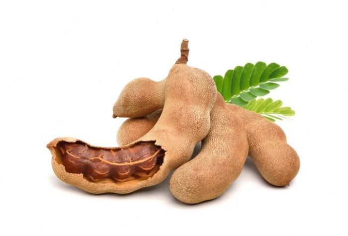 Asam Jawa kaya manfaat untuk tubuh, mulai dari pencernaan, jantung, kulit, hingga imun. Simak kandungan gizi, resep minuman herbal, dan efek sampingnya.