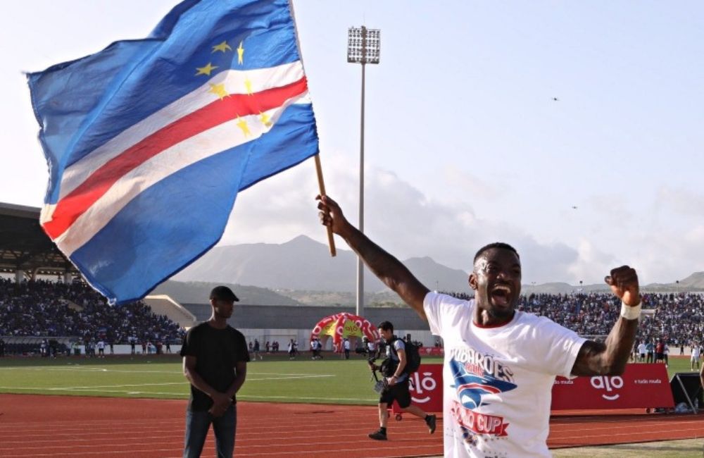 Tim nasional Cape Verde menorehkan sejarah besar dalam dunia sepak bola usai memastikan diri lolos ke Piala Dunia 2026.