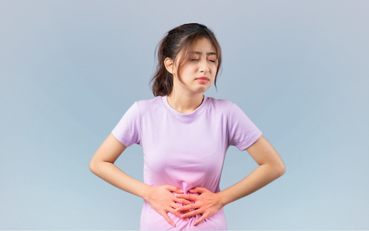 Sensasi panas di perut usai makan pedas.