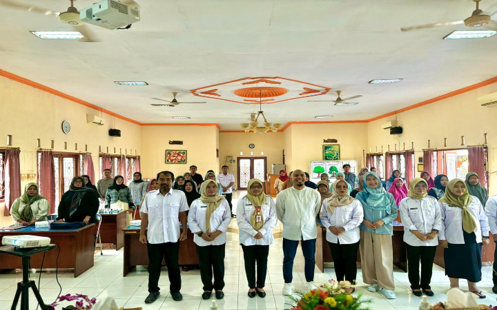 Kegiatan Bimbingan Teknis (Bimtek) Kewirausahaan Penumbuhan Wirausaha Baru (WUB) Perempuan Sektor Perikanan, yang digelar selama dua hari, 15&ndash;16 Oktober 2025, di Aula Balai Benih Ikan (BBI) Trenggalek