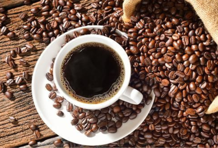 Ingin menikmati kopi dengan cita rasa khas buatan sendiri? Simak cara membuat kopi bubuk di rumah beserta berbagai kreasi campurannya yang nikmat dan menggugah selera.