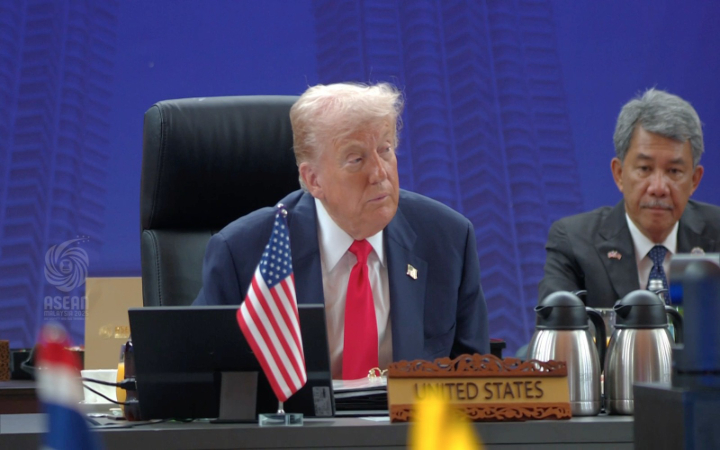 Trump dalam pidatonya memuji Presiden Prabowo pada Konferensi Tingkat Tinggi (KTT) ke-47 ASEAN yang digelar di Kuala Lumpur Convention Center, Malaysia, Minggu (26/10/2025).