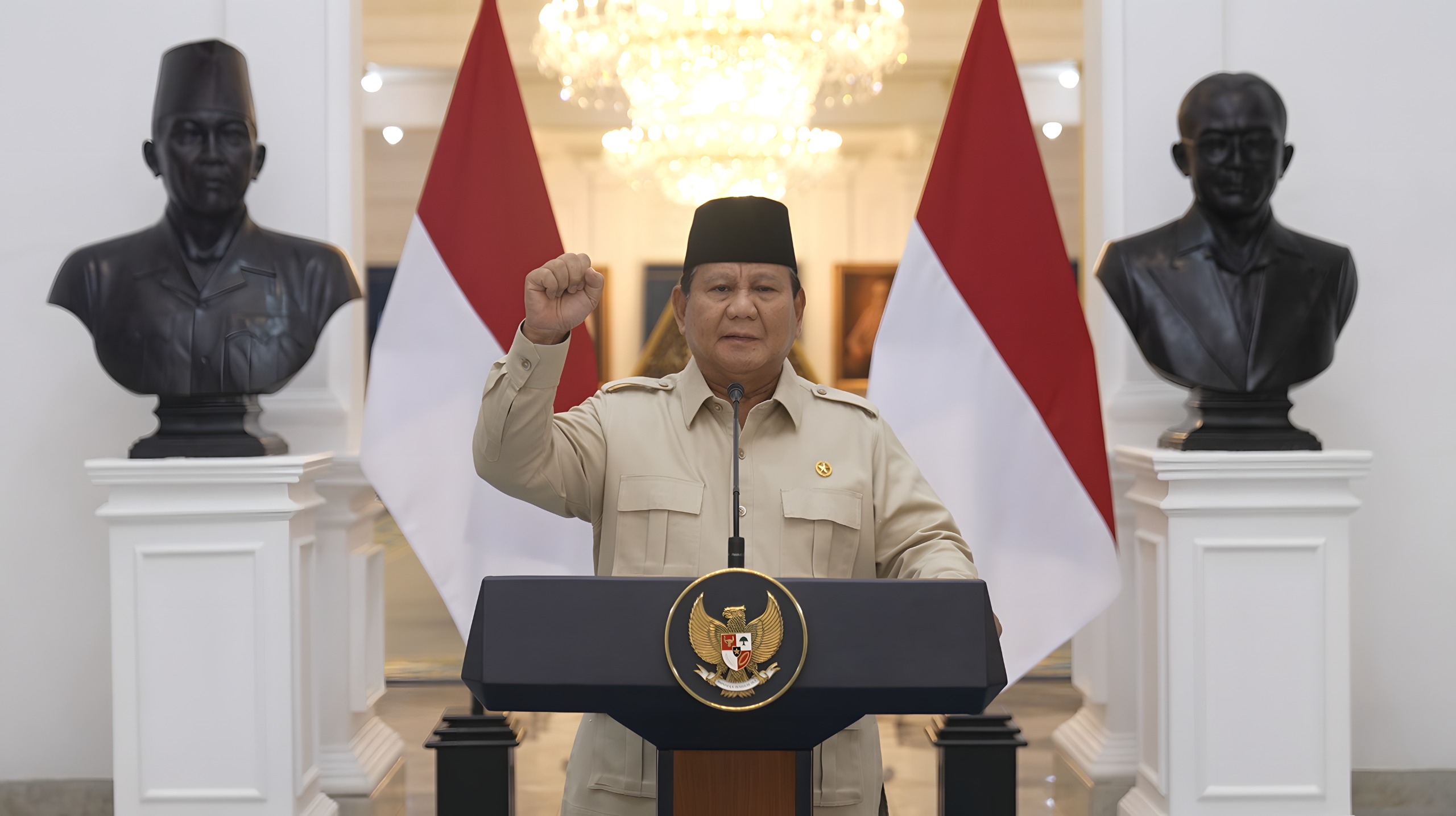 Presiden Prabowo berpidato dalam rangka Hari Sumpah Pemuda dan memberikan pesan semangat kepada pemuda pemudi di Indonesia.