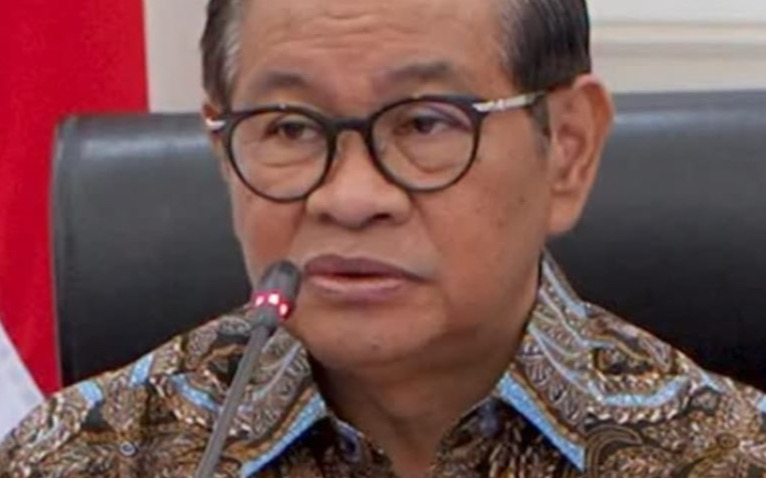 Gubernur DKI Jakarta, Pramono Anung, beri penyataan dan langkah-langkah untuk tangani korban ledakan di SMAN 72 Kelapa Gading, Jumat (7/11/2025).