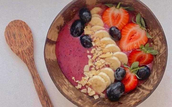 Sarapan cepat tak harus instan. Smoothie segar, gizi lengkap, energi maksimal.