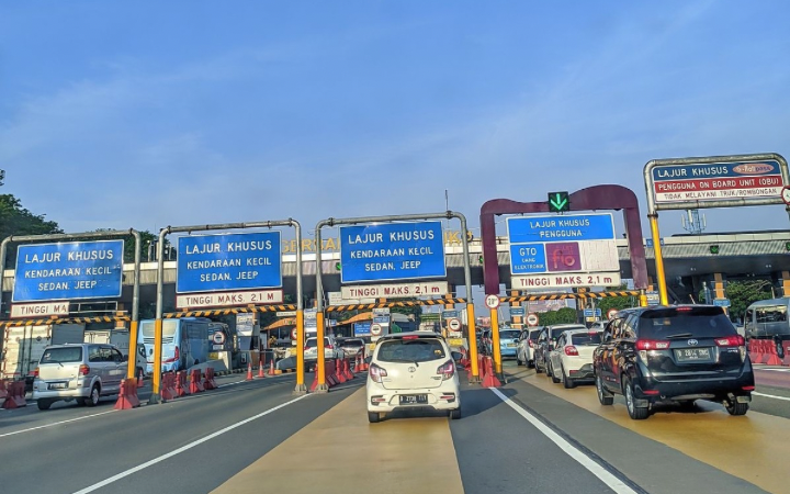 Insiden sopir Audi melintasi palang tol terekam CCTV di Jakarta kini ditangani  polisi.