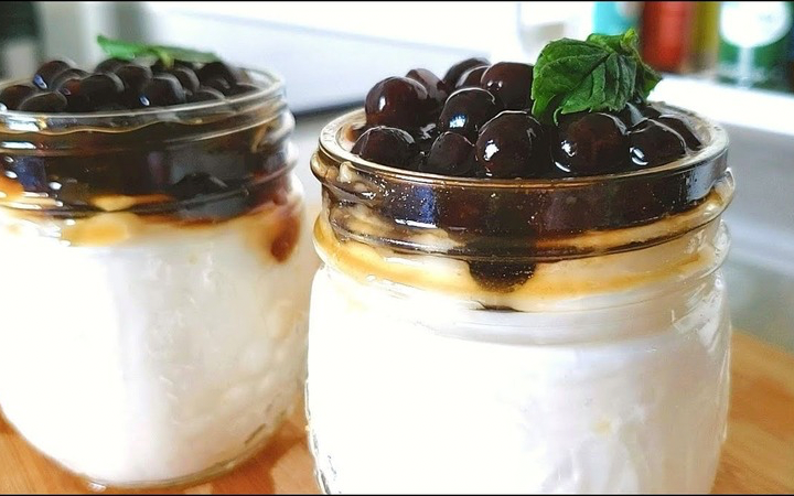 Tren dessert kekinian terus berkembang dengan kreasi rasa dan tampilan yang semakin menarik. Setiap detail sajian menghadirkan pengalaman manis yang sulit dilewatkan.