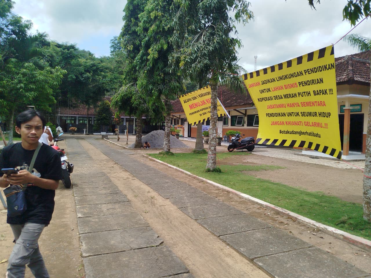 Lokasi rencana pendirian KDMP di Desa Karangrejo, Kecamatan Kampak, Kabupaten Trenggalek, yang sempat ditolak karena berada di lahan sekolah.