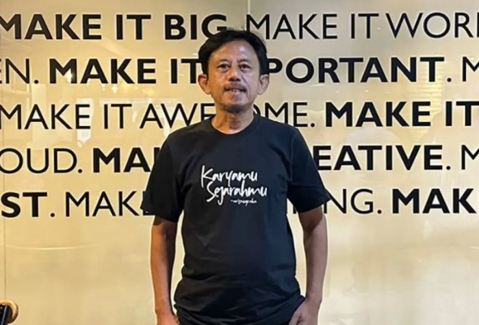 Epy Kusnandar, aktor yang dikenal sebagai Kang Mus dalam serial Preman Pensiun, meninggal dunia setelah menjalani perjalanan kesehatan panjang. Instagram