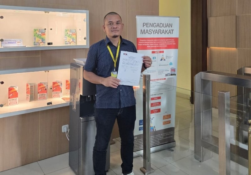 Ketua Jaga Marwah, Edison Tamba, di Gedung Merah Putih KPK.