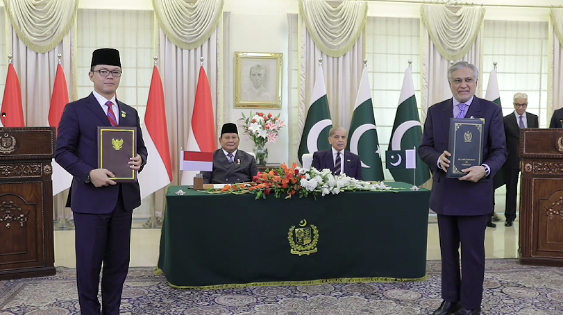 Indonesia dan Pakistan berkomitmen memperkuat kerja sama di bidang kesehatan. Usai pertemuan pemimpin kedua negara tersebut.&nbsp; &nbsp;