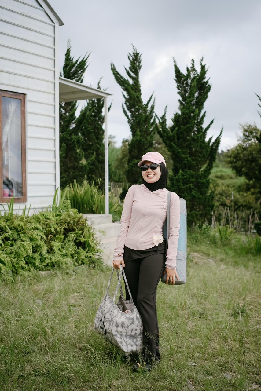Selain sibuk sebagai ASN di Trenggalek, Anggun Cucu Priwahyuni tetap memprioritaskan berbagai aktivitas untuk kegiatan positif.