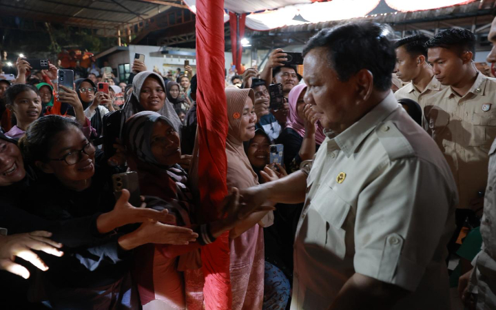 Suasana di jalur Batang Toru, Kabupaten Tapanuli Selatan, mendadak berubah riuh menjelang pergantian tahun, Rabu (31/12/2025).
