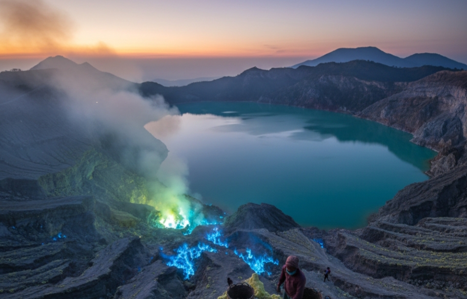 7 Tempat Wisata Alam Terindah di Indonesia, dari Nusa Penida hingga Raja Ampat yang Diakui Dunia dan Bikin Takjub Sekali Lihat