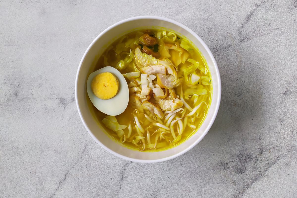 Dari Soto Kadipiro, Soto Pak Marto, Soto Sampah, hingga Soto Betawi Bang Haji Pitung, inilah rekomendasi soto enak dan terkenal di Jogja.