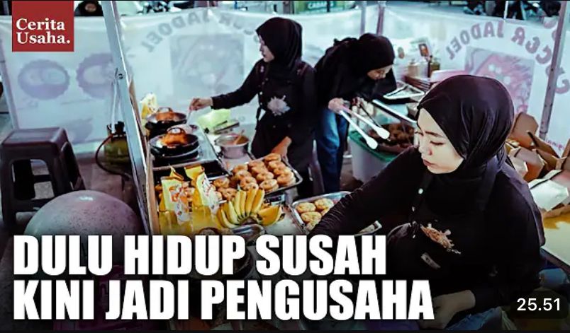 Cucur Jadul Trenggalek viral! Berawal dari story IG, kini laris di alun-alun. Kisah ownernya bikin salut: tanpa utang!