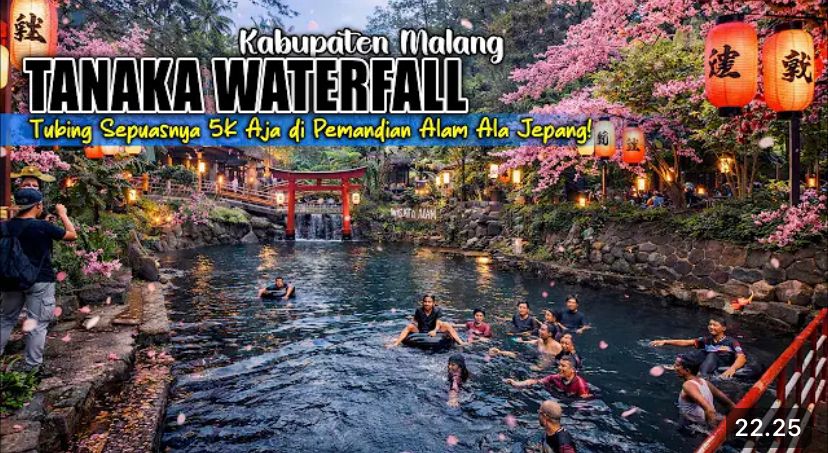 Wisata Umbulan Tanaka Waterfall Malang viral! Tiket masuk Rp5.000, air sumber jernih, nuansa Jepang, ada tubing & sewa ban Rp5.000.