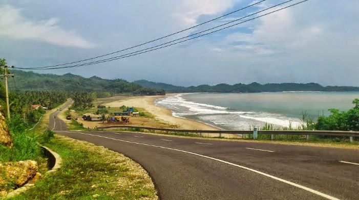 JJLS Kelok 18 Bantul&ndash;Gunungkidul hampir rampung. Jalur ikonik dengan panorama Samudra Hindia siap jadi ikon wisata baru DIY.